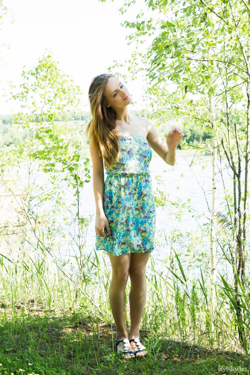 Оксана, 24 года, 1 размер груди